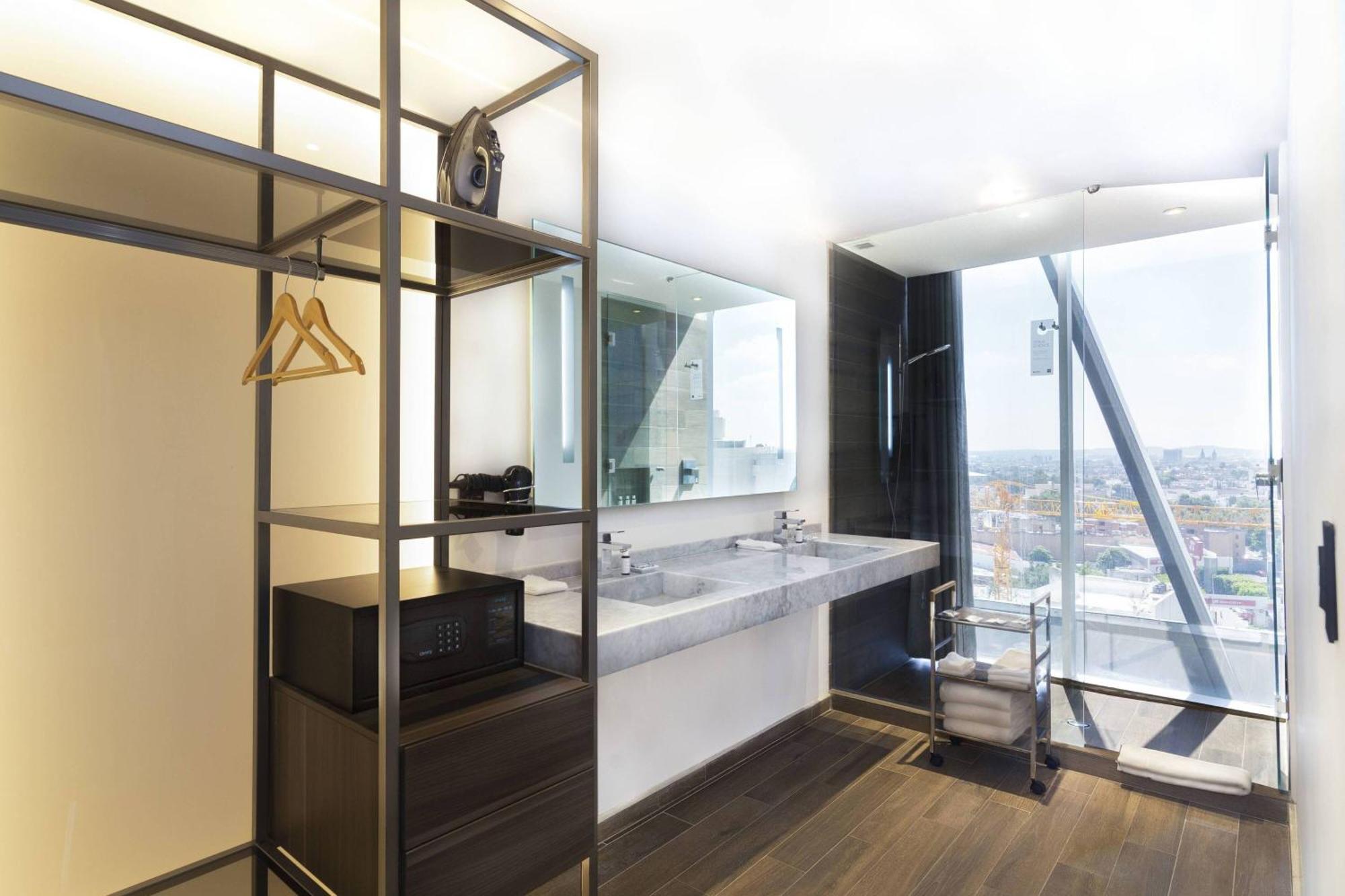Ac Hotel By Marriott Guadalajara Mexico Exteriör bild